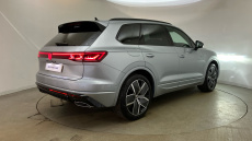 Volkswagen Touareg 3.0 V6 TDI 4Motion 286 Black Edition 5dr Tip Auto Diesel Estate